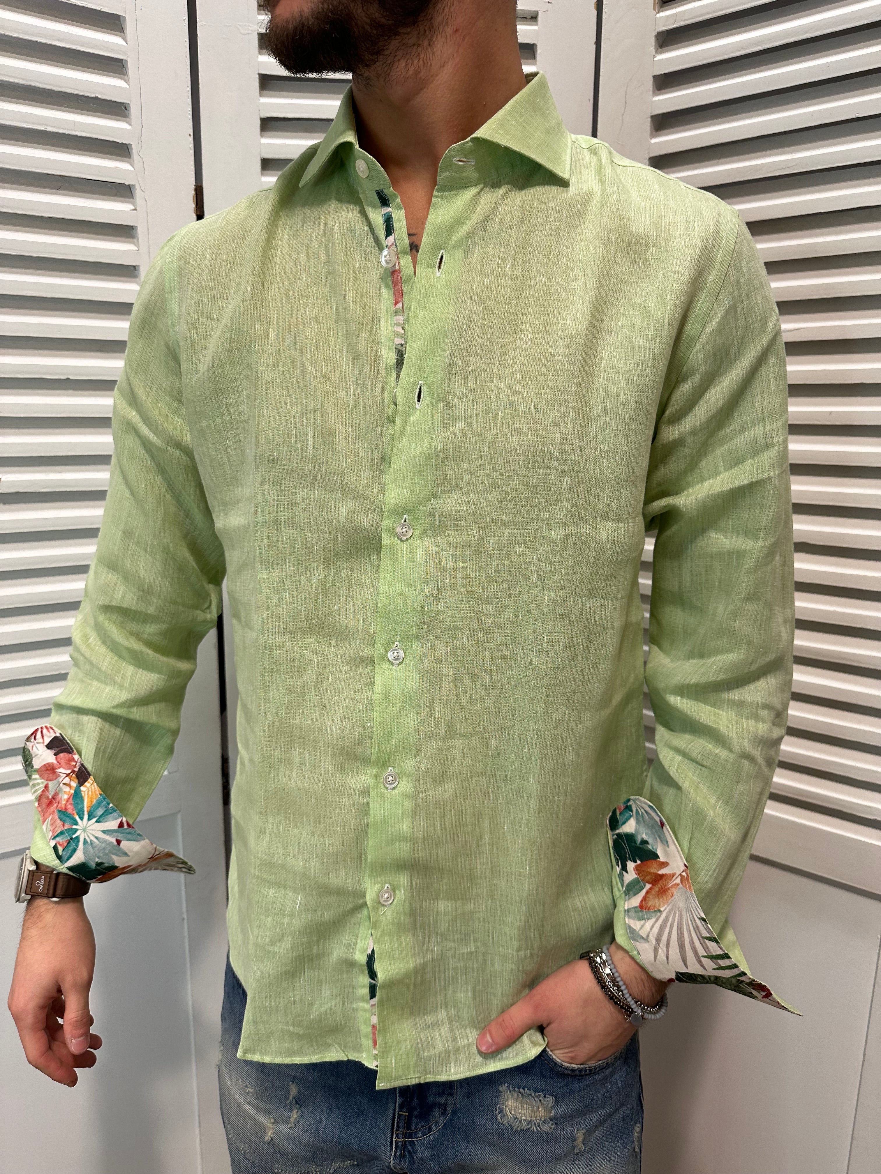 Camicia in lino verde