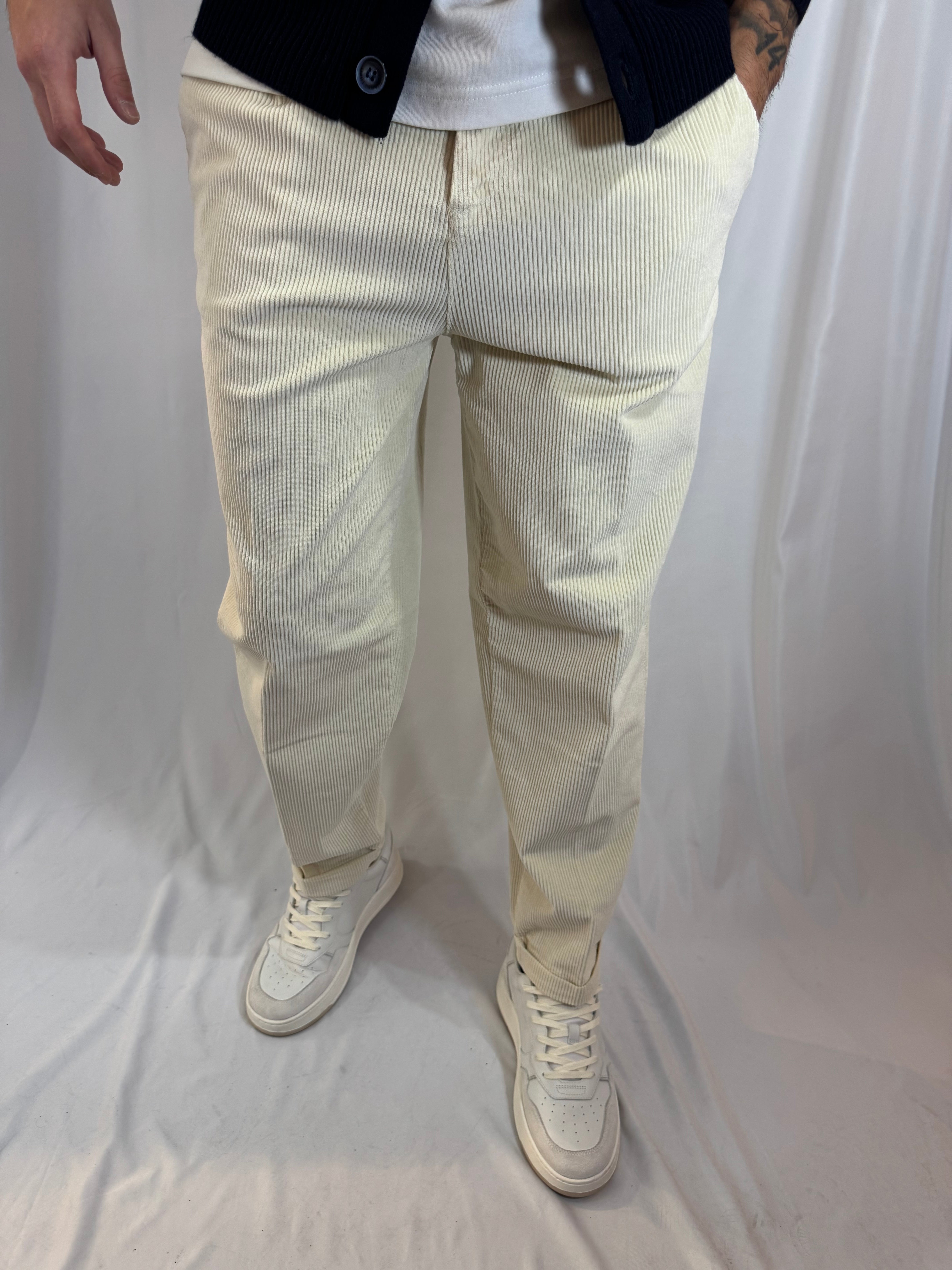 CHINOS VELLUTO PANNA GIANNI LUPO