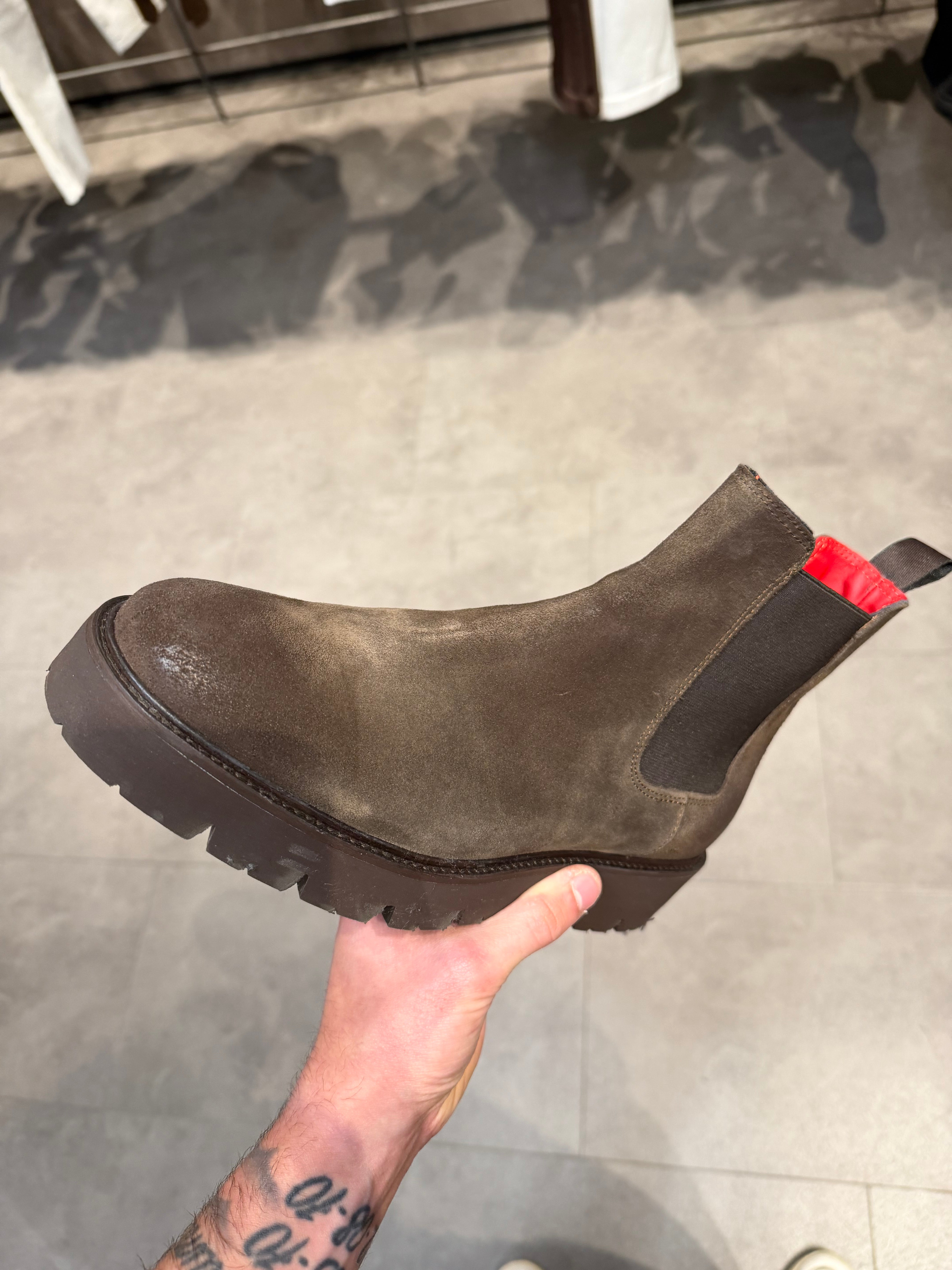 STIVALE CHELSEA SCAMOSCIATO TESTA DI MORO