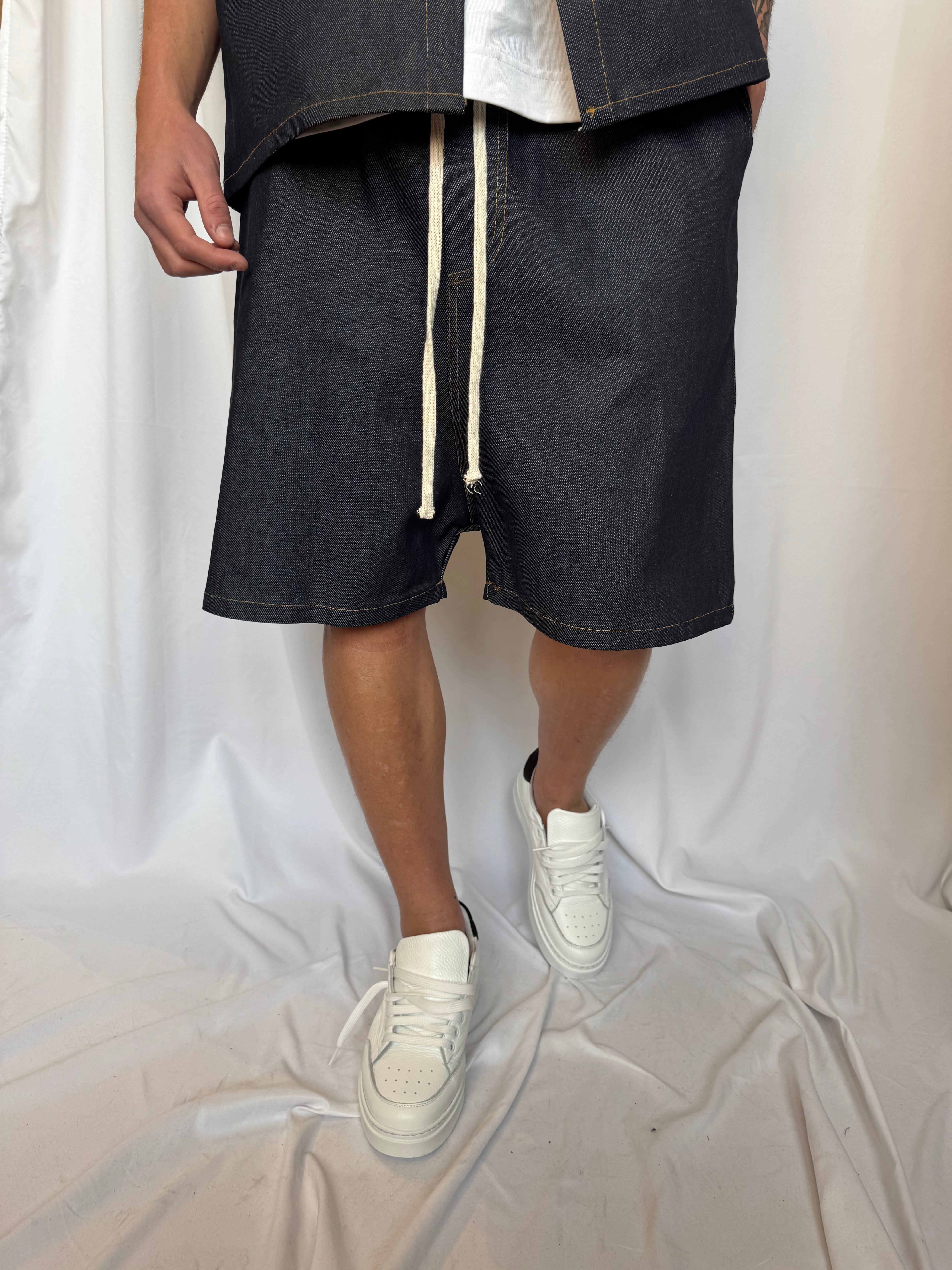 Bermuda over in denim New Job