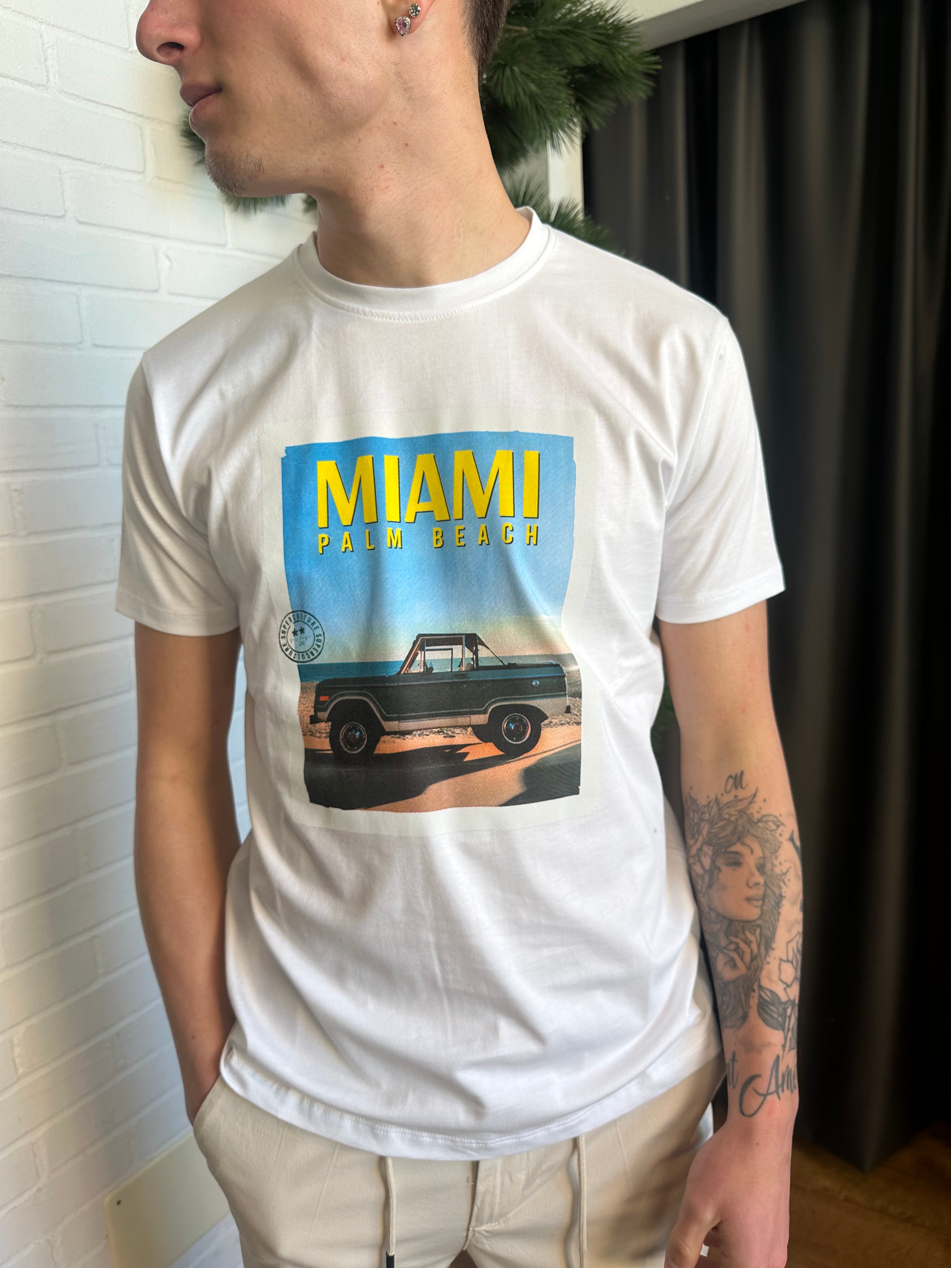 T-SHIRT VINTAGE "MIAMI BEACH" SUPERCULTURE