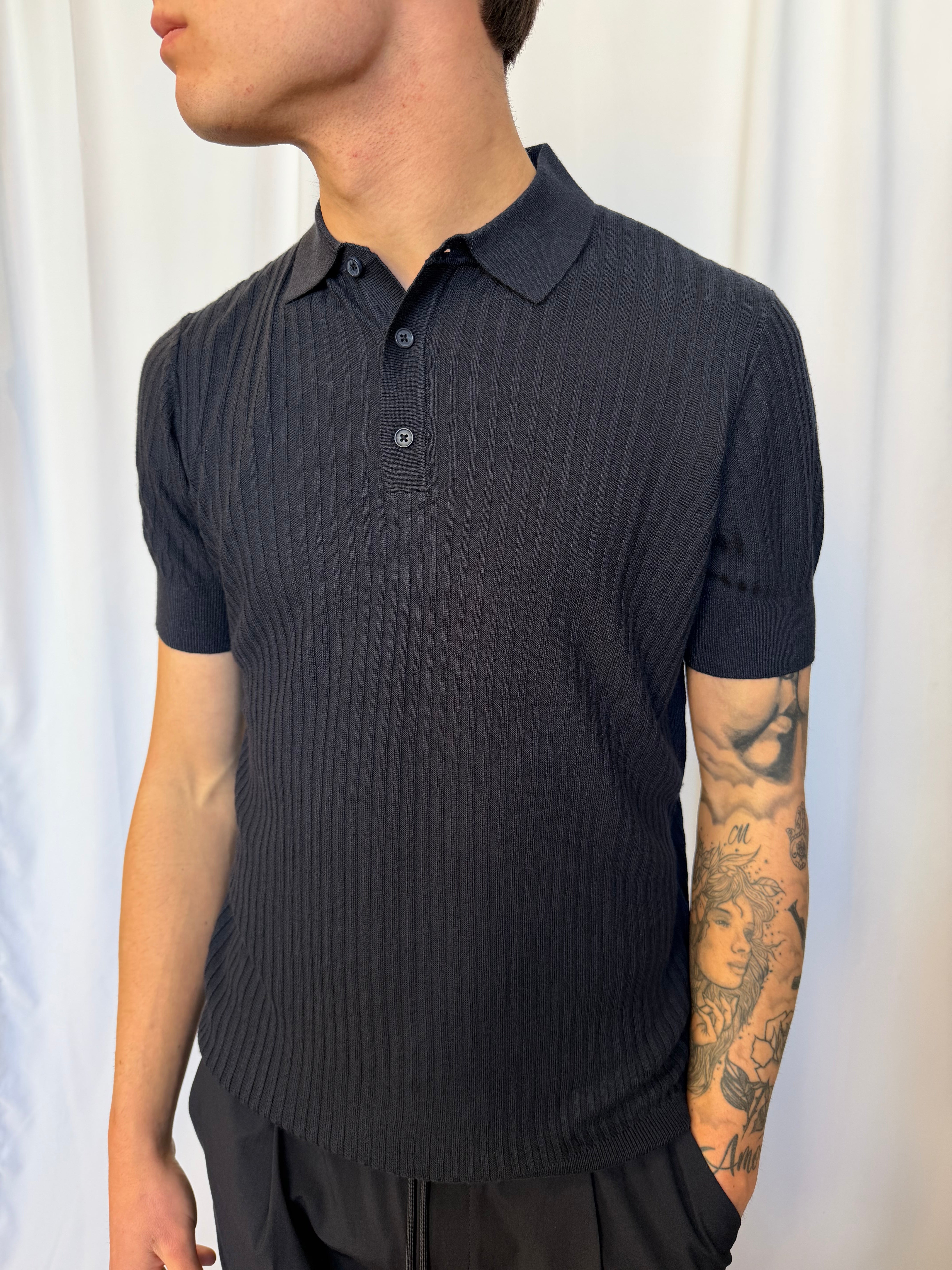 Polo basica rigata blu morato