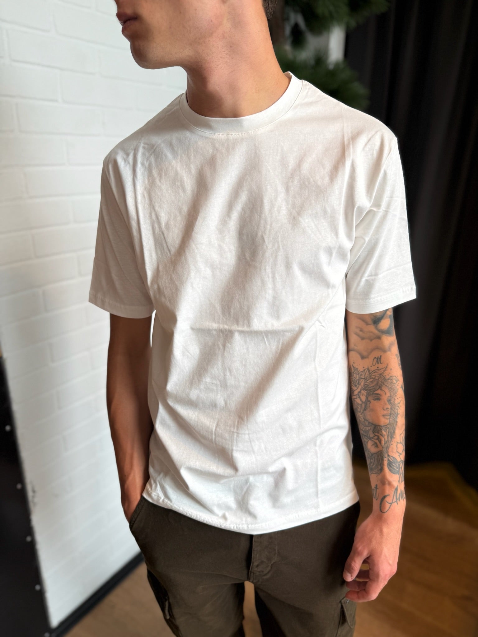 T-SHIRT BASICA GIANNI LUPO (COLORI)