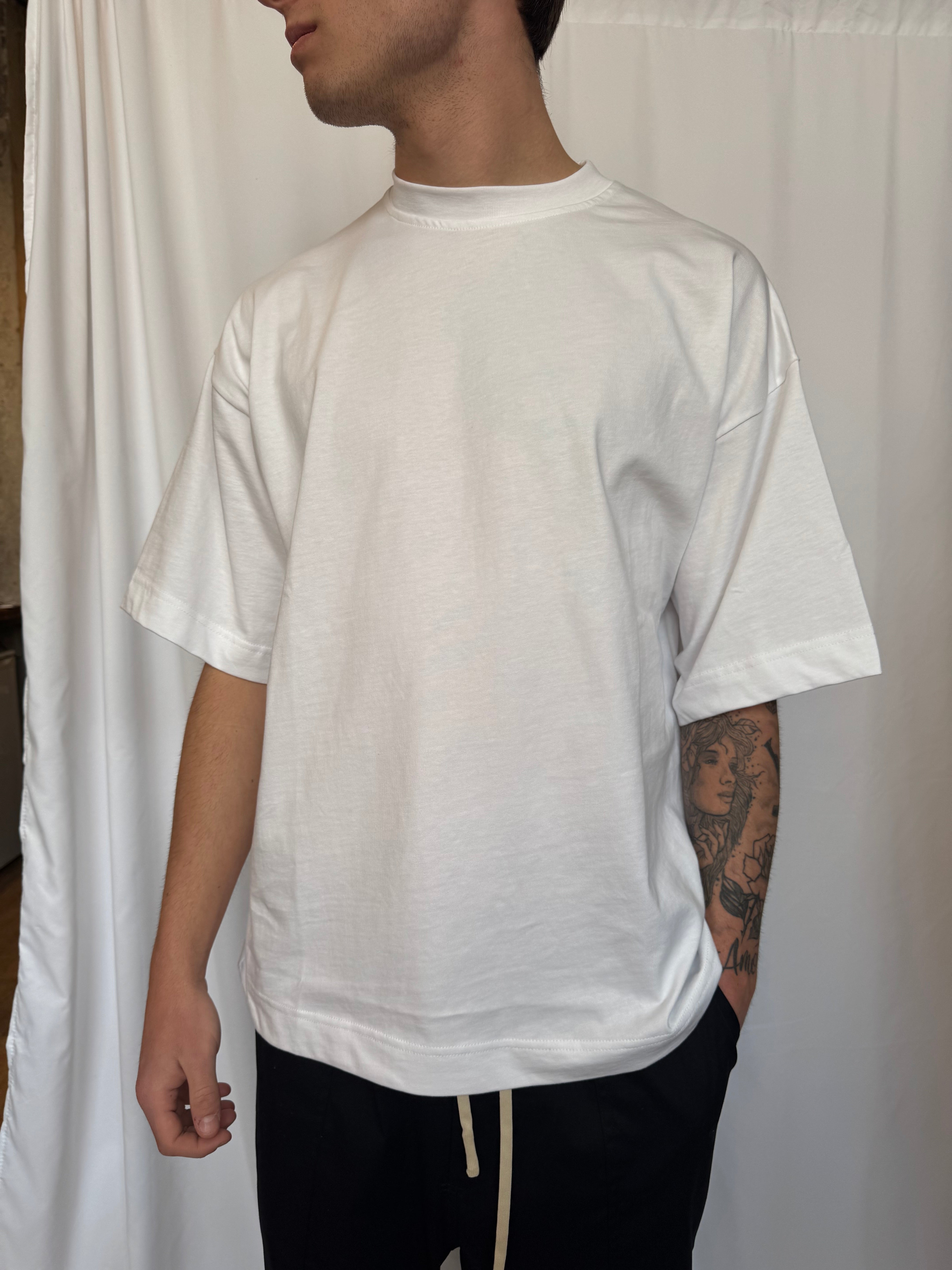 T-shirt oversize basica New Job