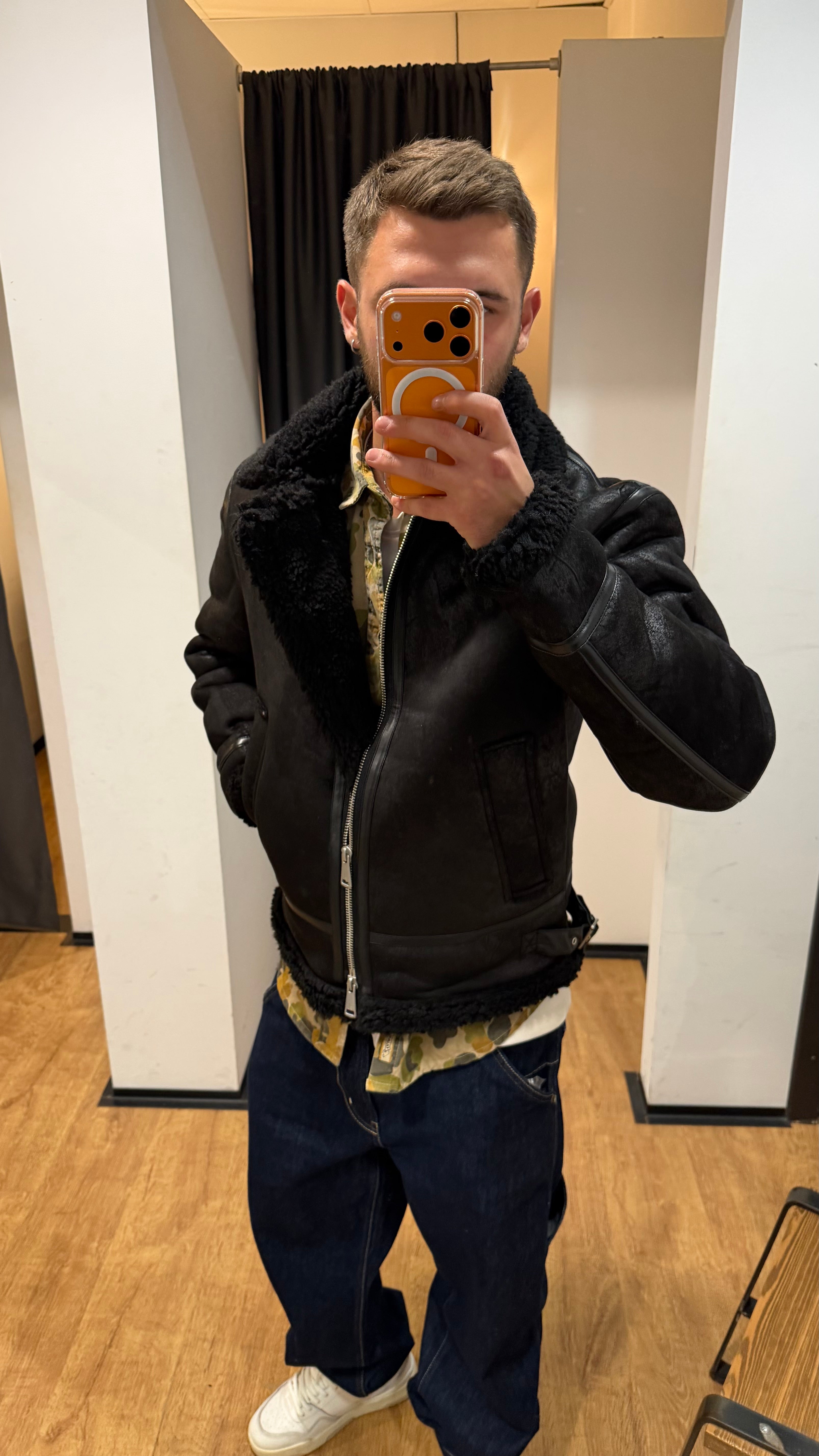 MONTONE NERO ECOPELLE GIANNI LUPO