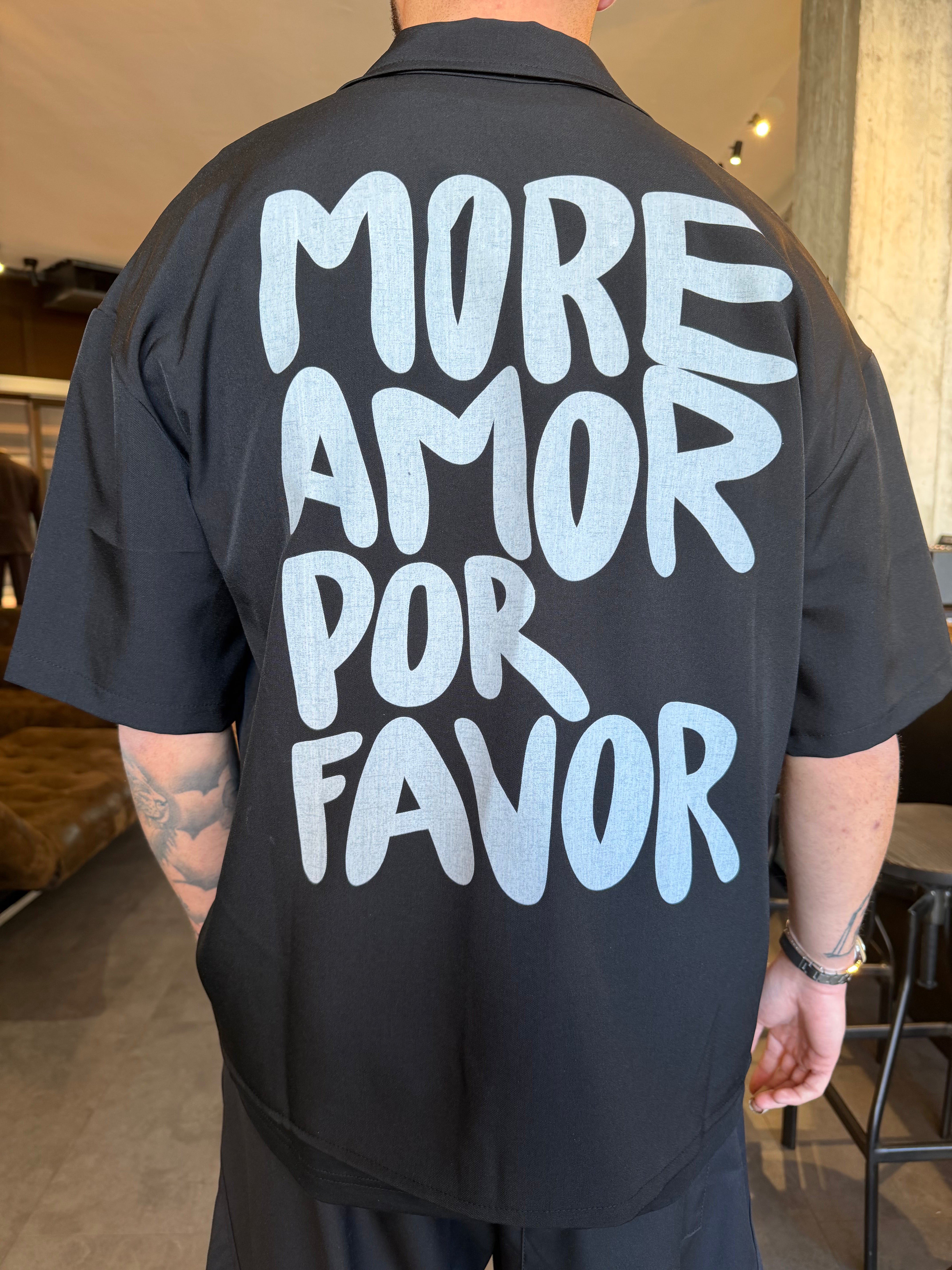 Camicia "More amor por favor "