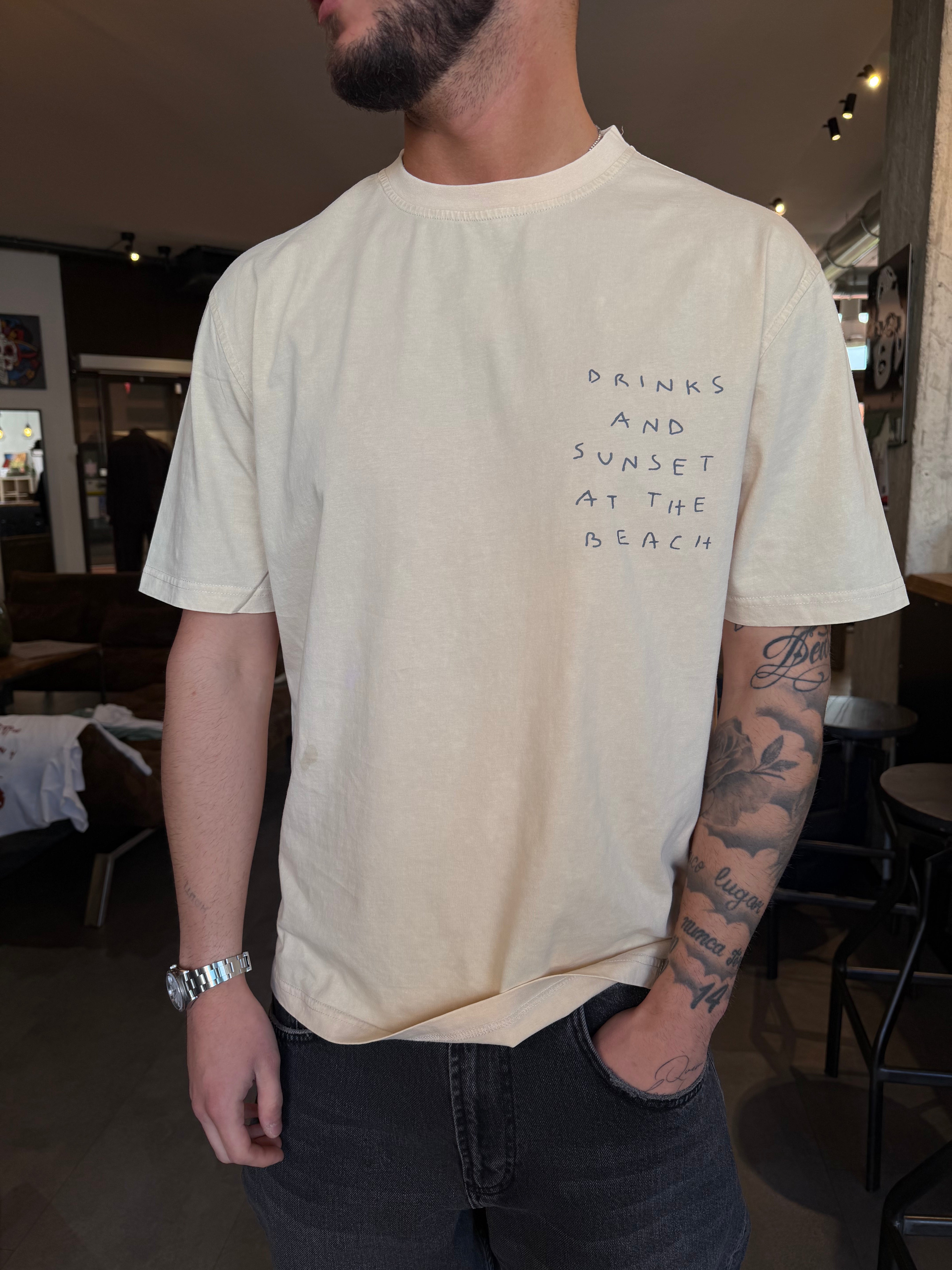 T-shirt Drinks and sunset Tooco